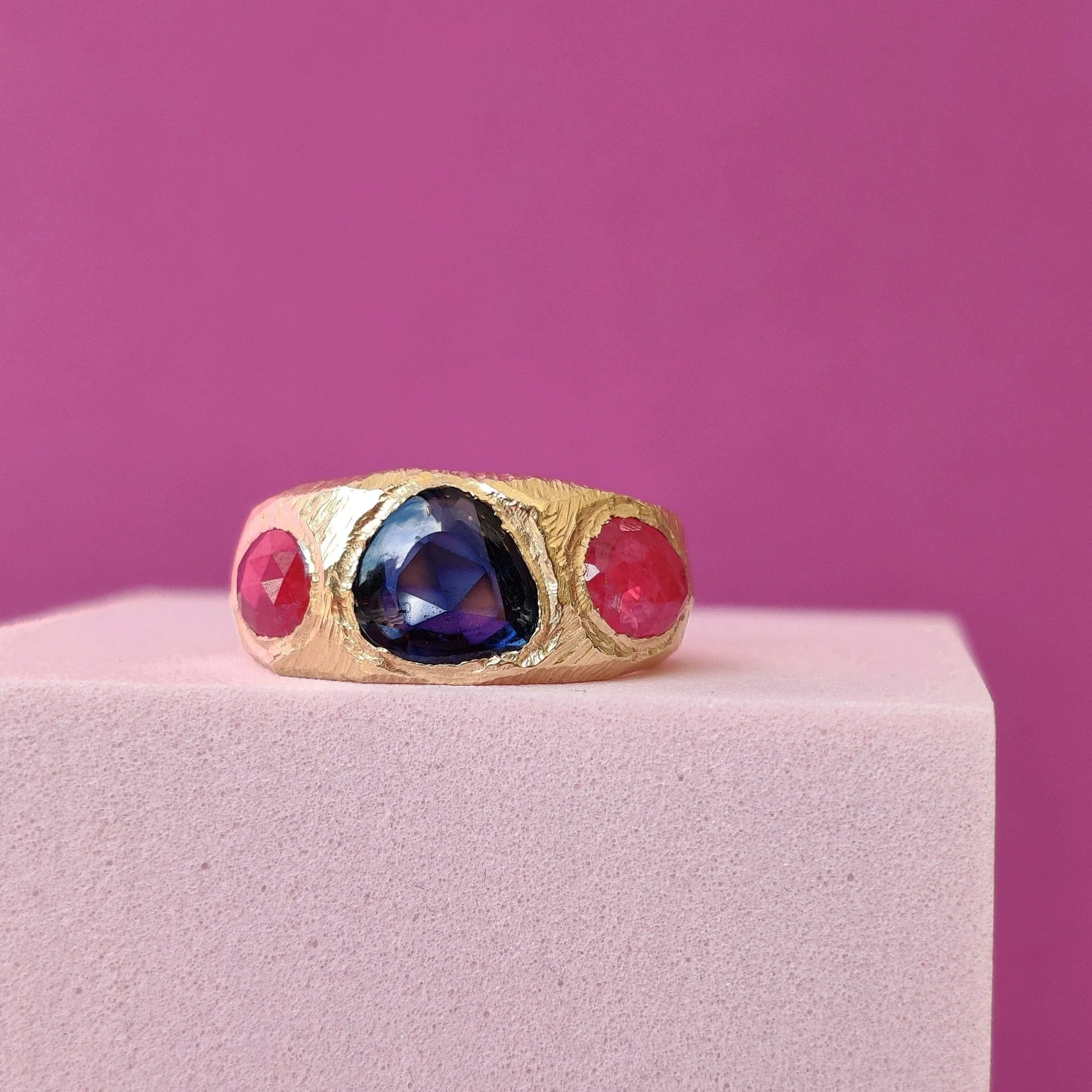 18K Three Stone Ring in Blue Sapphire and Ruby