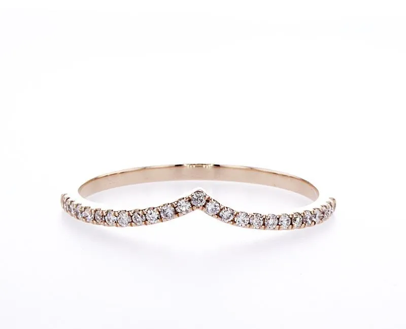 Diamond V Ring