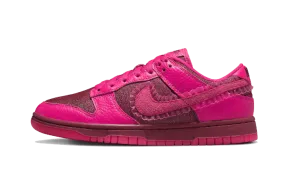 Dunk Low Valentines Day (2022)