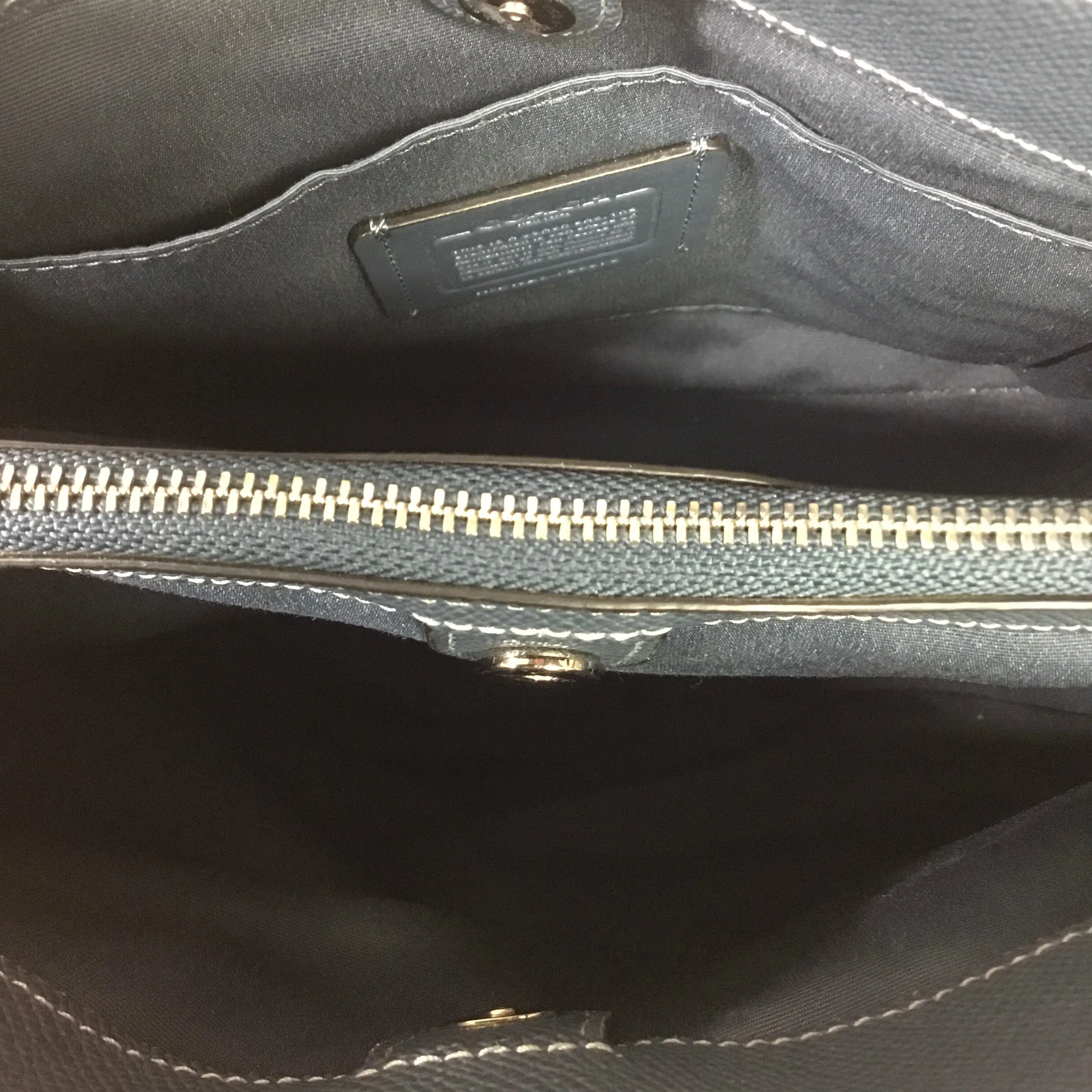 Handbag Designer By Coach  Size: Medium