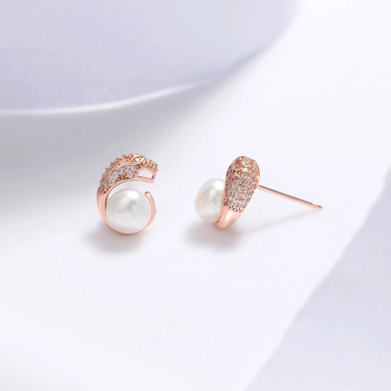 Leopard Freshwater Pearl Earrings WE00532 | SAFARI