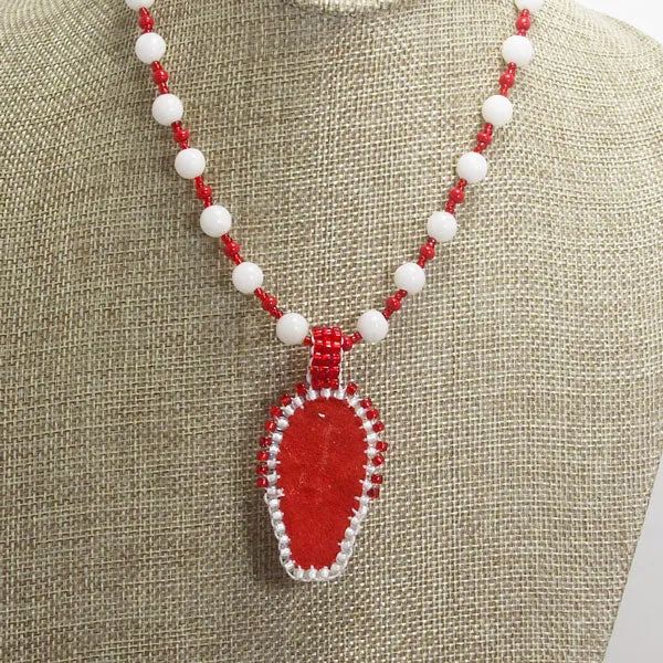 Ogin Bead Embroidery Pendant Necklace