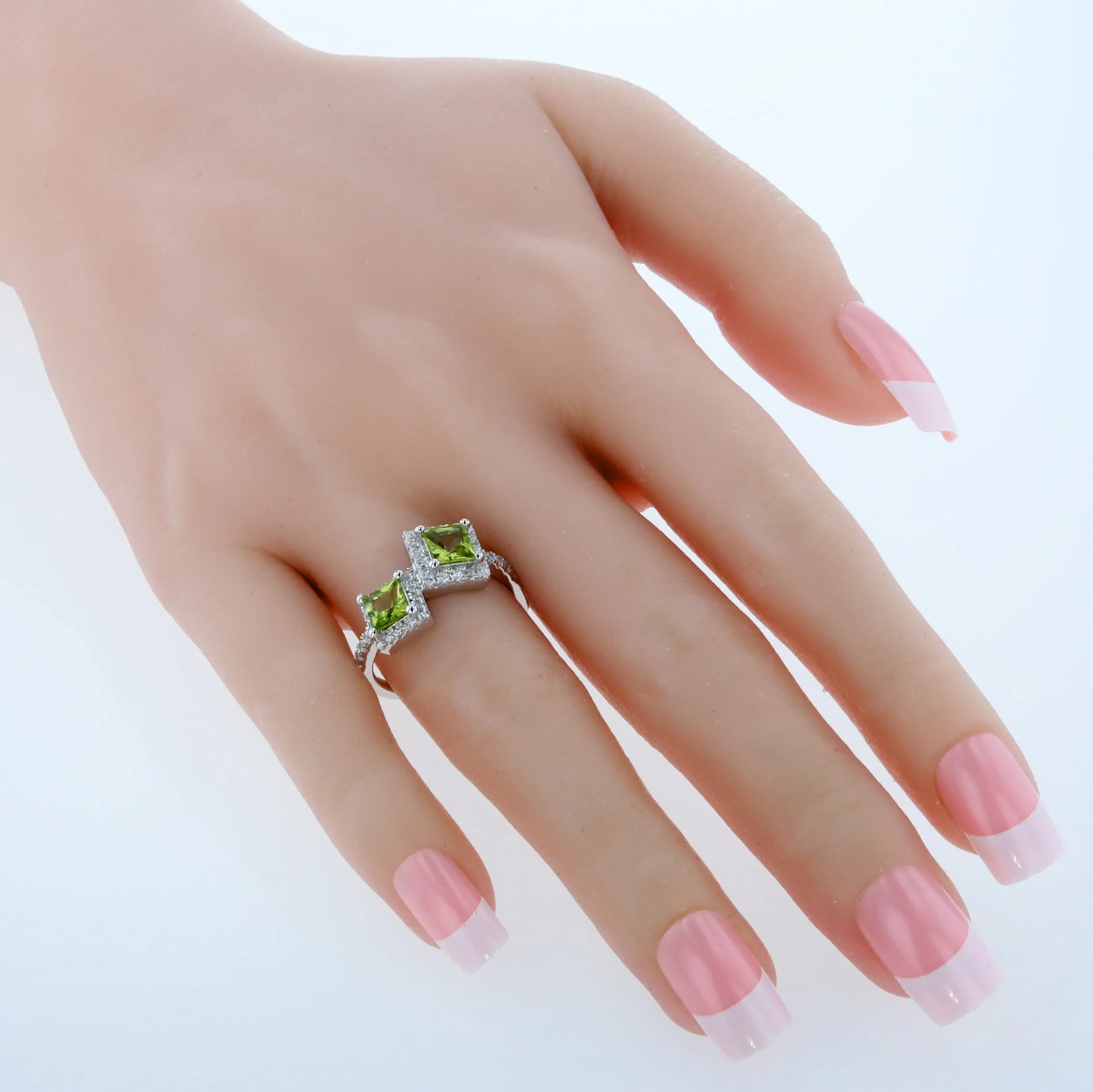 Peridot Princess Cut Sterling Silver Ring Size 9