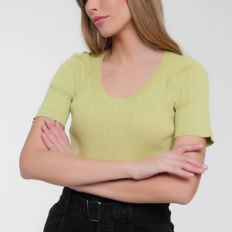 Scoop Neck Jumper with Short Sleeve in Green